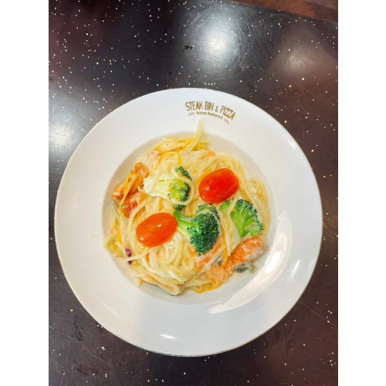 Mỳ Ý Cá Hồi